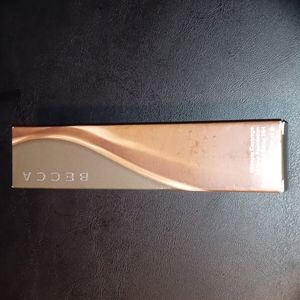 Ultimate coverage foundation.